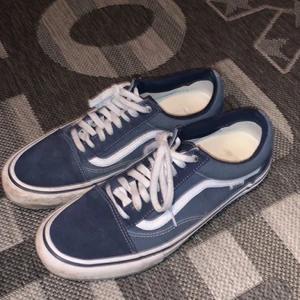 Vans Old skool pro - Ett par vans som inte använts mycket