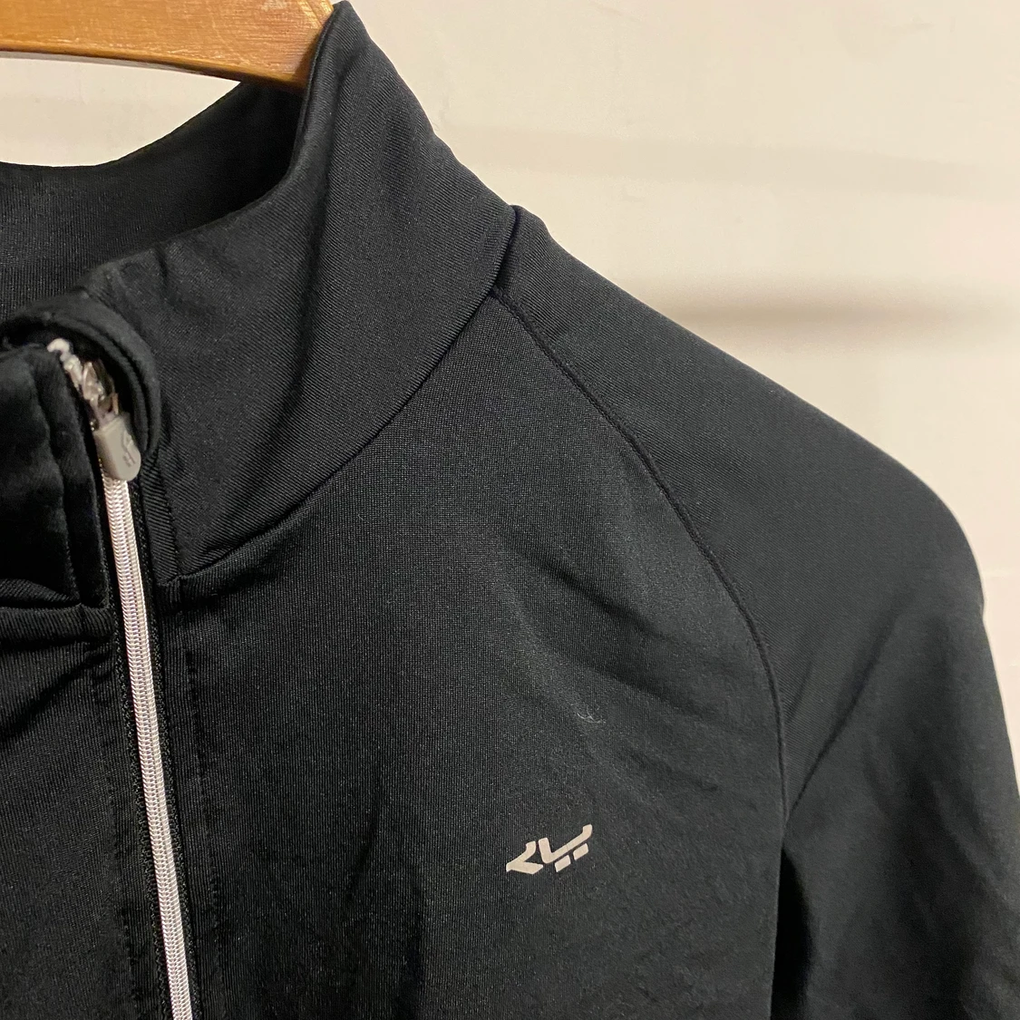 TRÄNINGSTRÖJA FRÅN RÖHNISCH