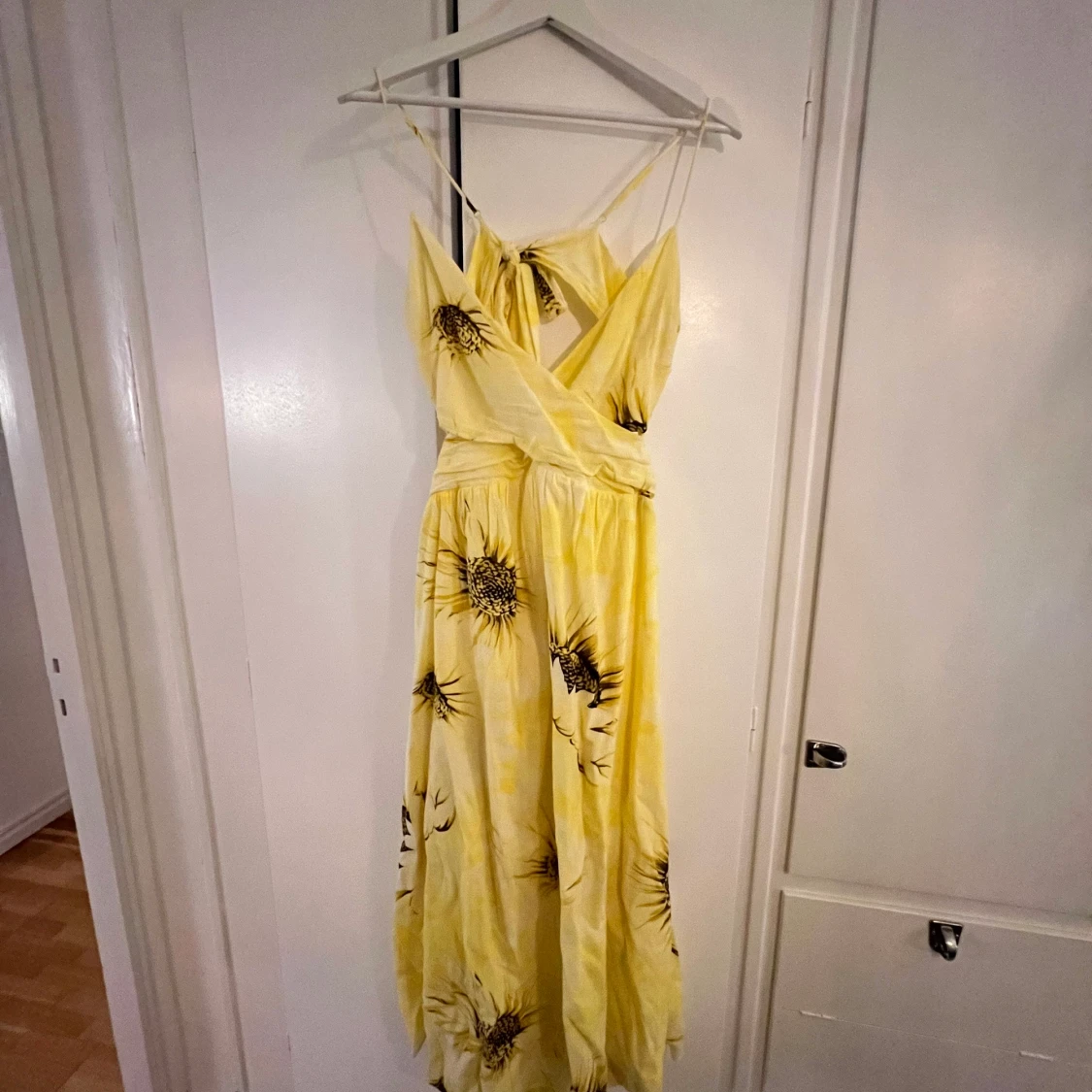 Sommarklänning i omlottmodell 