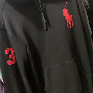 Ralph Lauren luvtröja hoodie - Kan fraktas, köparen står för frakten.