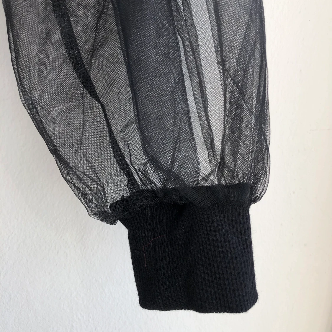 Crewneck with mesh sleeves - 91