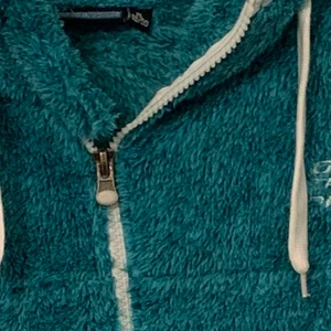 Gosig Hoodie - Mys hoodie i sammetslent material st: XL                       använd i gott skick 