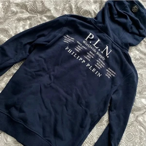 Philip Plein äkta strl M - Använd fåtal gånger. Gott skick. 