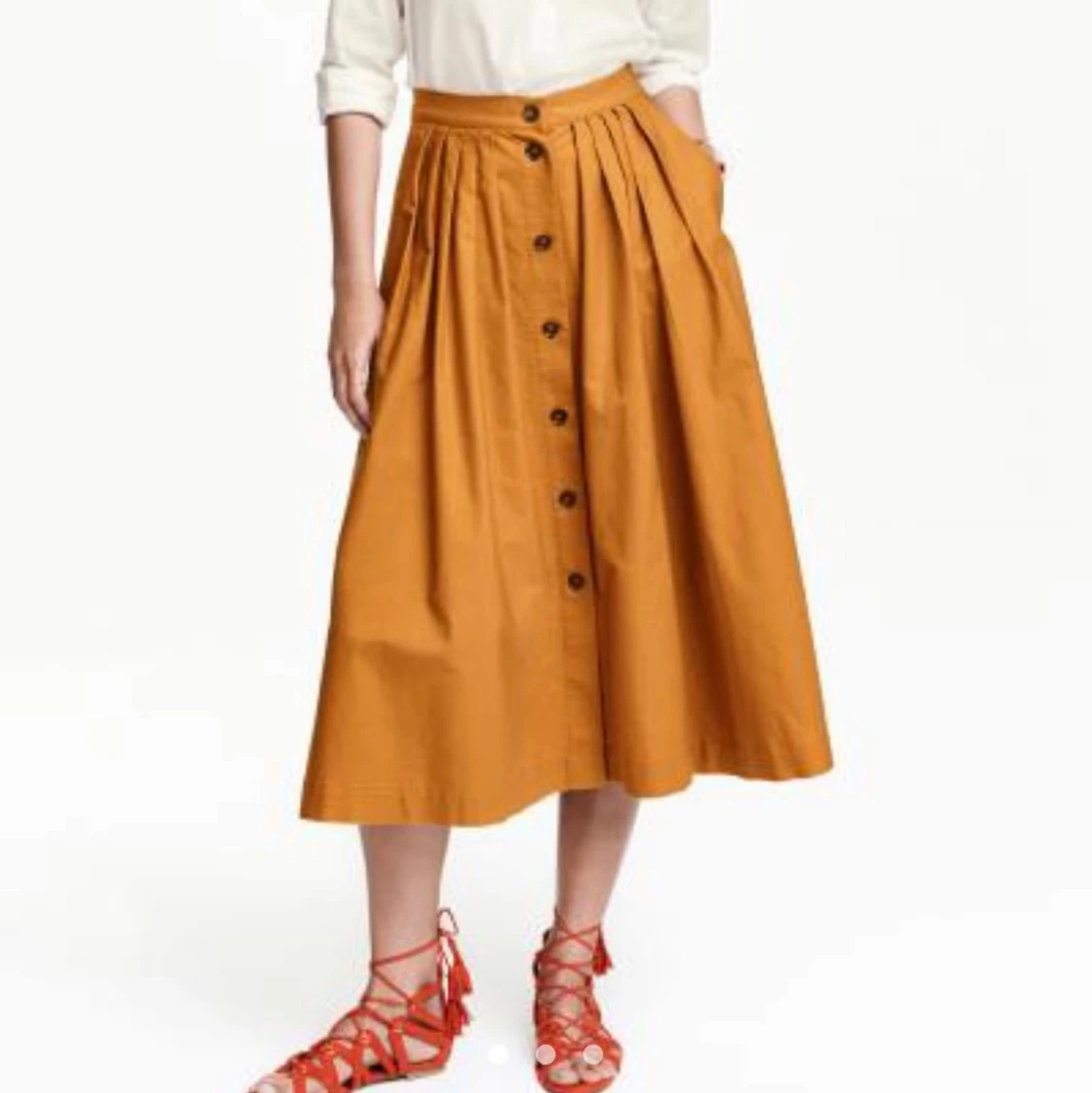 Vadlång kjol från H&M stl 36