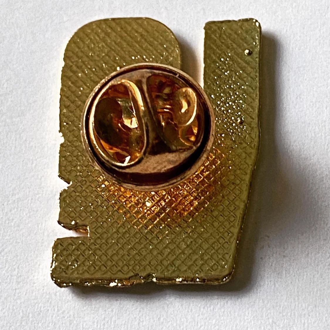 Love pin 🏳️‍🌈 - 90