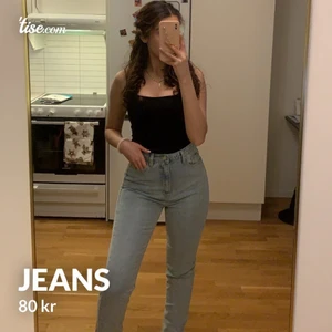 Jeans  - Aldrig använda, står fel pris i bilden. 100kr!