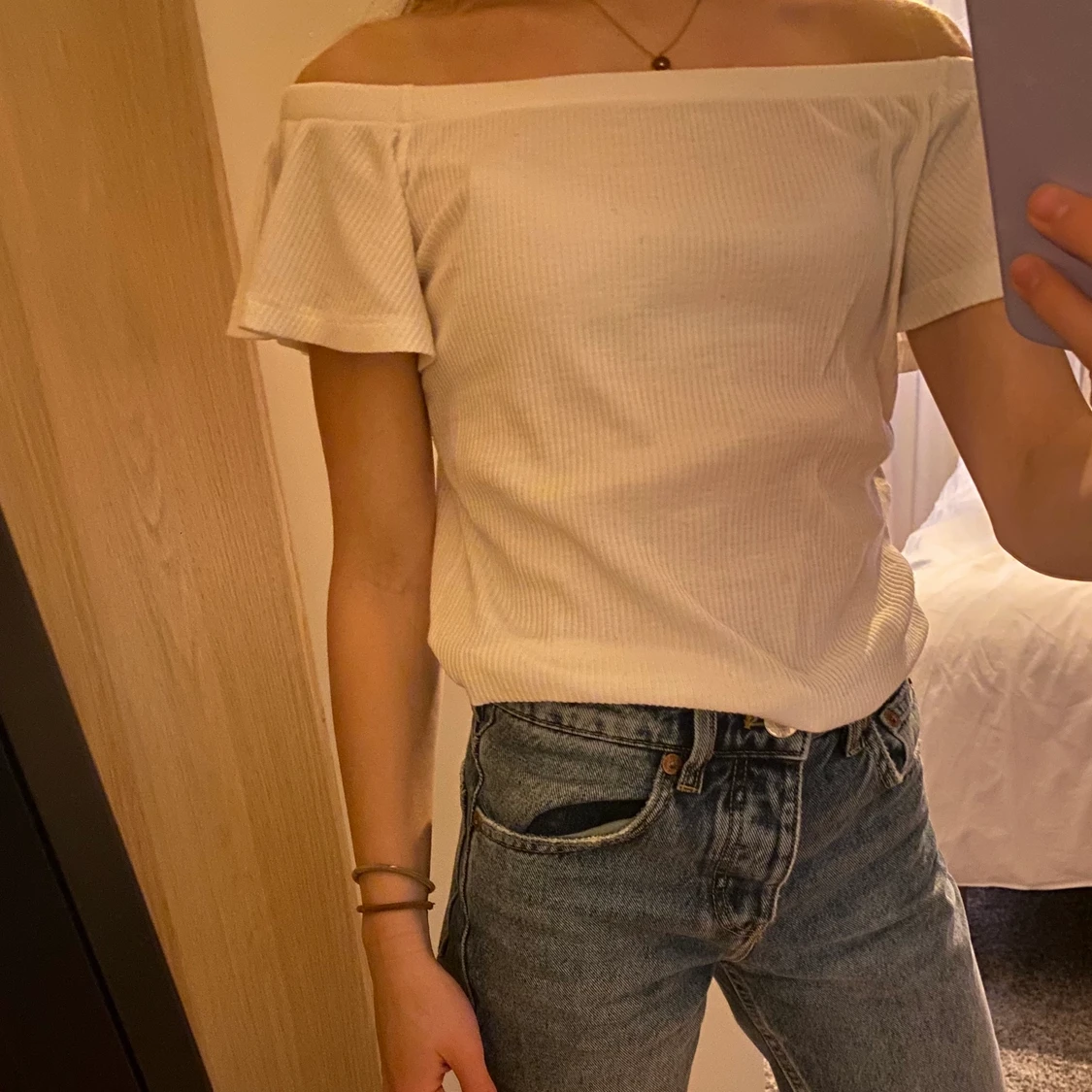 Vit off-shoulder topp