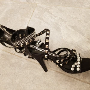 Klackskor balmain kenza nitar strass 38 - Super fina klackskor!