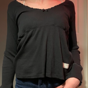 Odd Molly tröja svart  - Supersöt Odd Molly tröja som inte används, i bra skick endast testad.