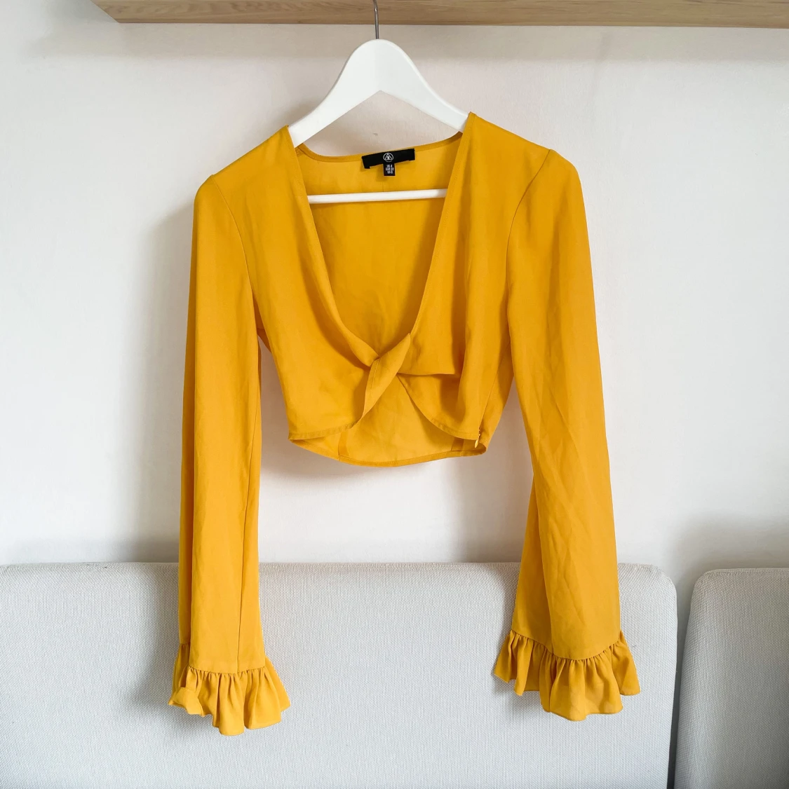 Gul Crop Topp Blus Missguided  - 90