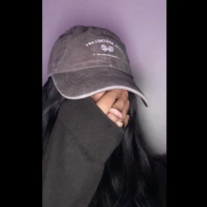 brun keps  - Inte min stil av keps⭐️