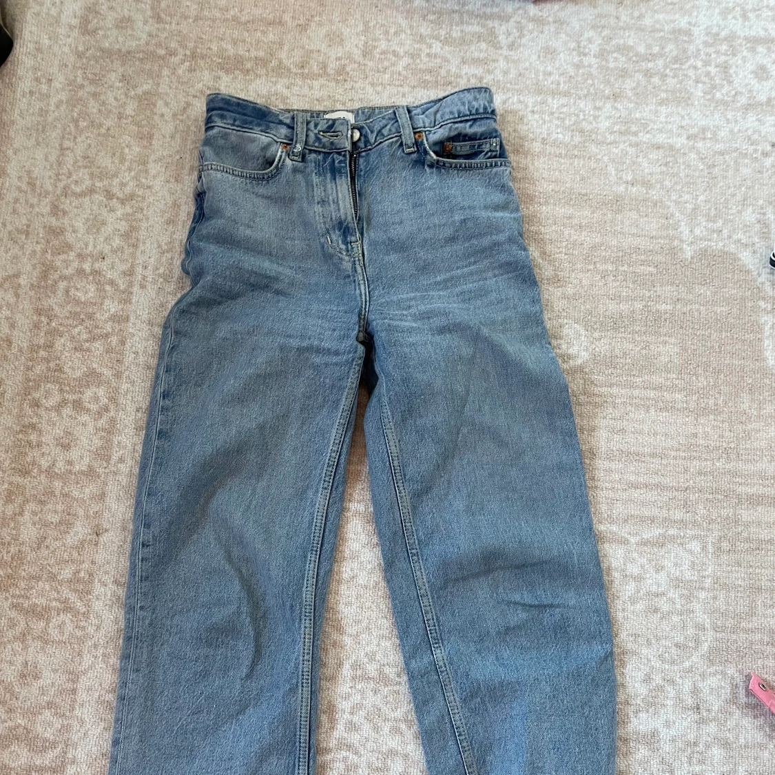 Blåa straight jeans - 91