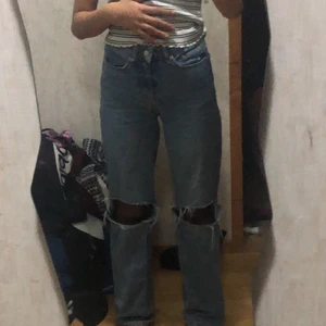 Lager 157 strl xxs - Haft plagget ett tag och dom har blivit för små sitter snyggt uppe vid midjan och neråt ( gratis frakt)