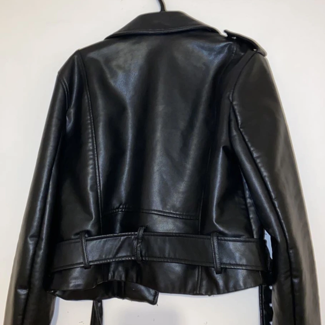 Skinnjacka från Zara - 90