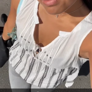 Odd Molly linne - Säljer denna fina odd molly väst/linne då den inte kommer till användning. Skriv för fler bilder 💕