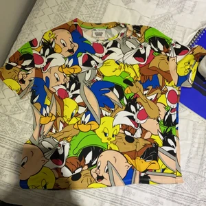 Shirt - Disney shirt!😍From 🇫🇷! Size S-M. Price can be discussed ❤️