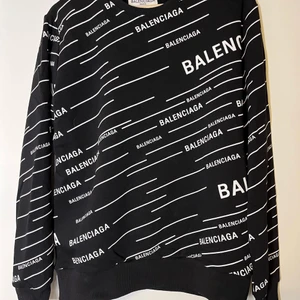 Tröja oanvänd  - Storl Medium Frakt tillkommer 66kr spårbart 