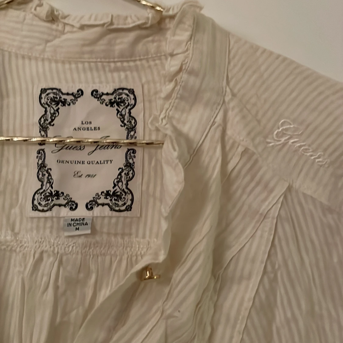 Snygg blus med 3/4 ärm strl.M - 90