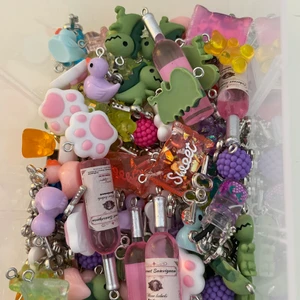 Berlocker - Det är mer än 100 berlocker