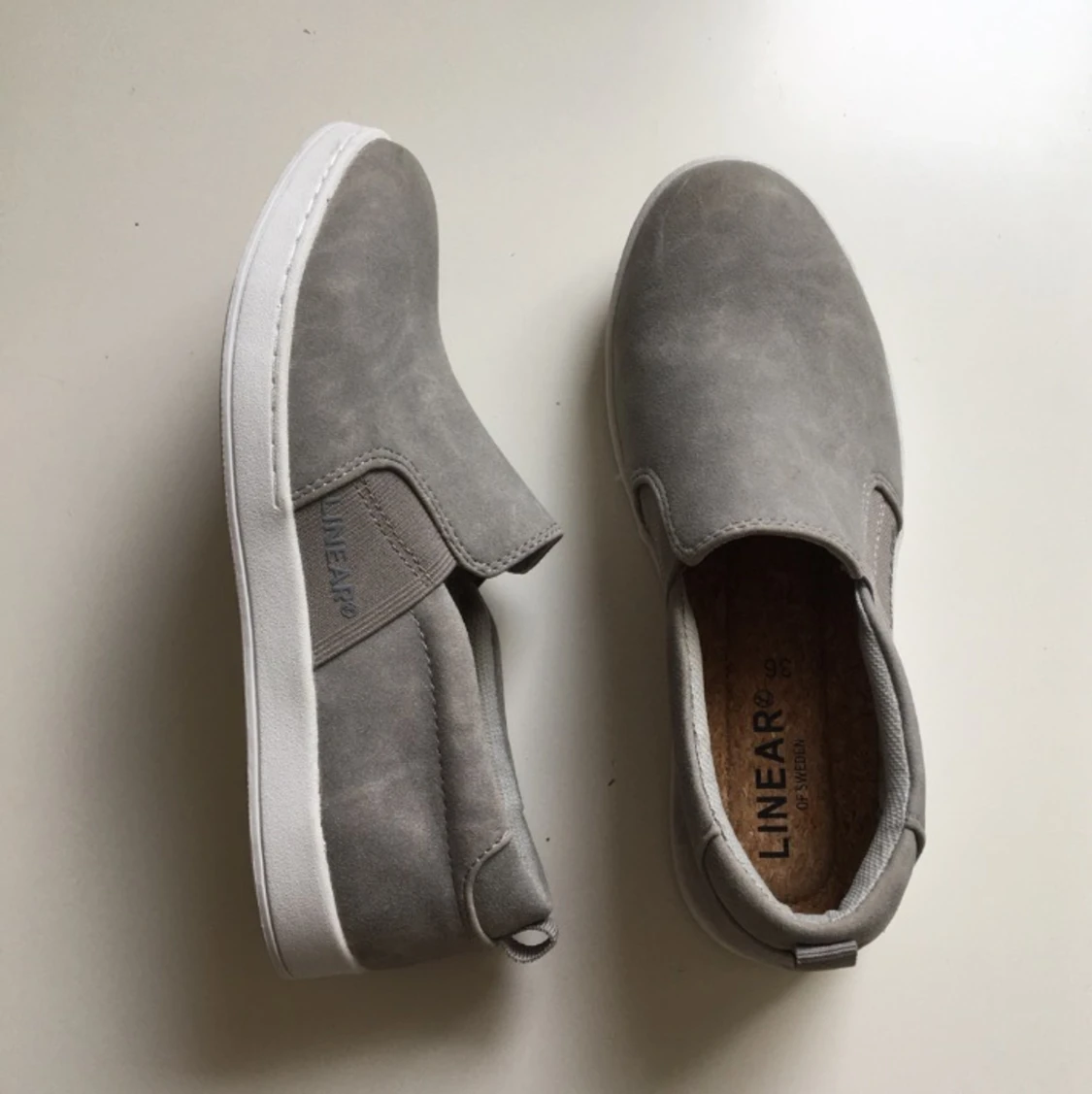 Skor, använda 1 gång 