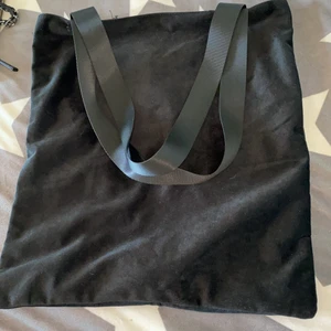 Svart sammet tyg - Fint 