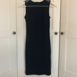 Klänning - Svart fest klänning, fint skick