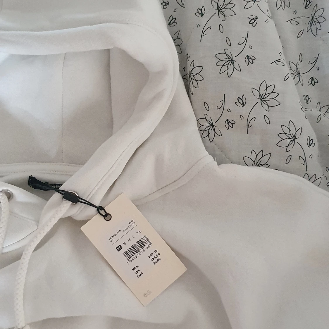 Bikbok hoodie strl xs-m - 91