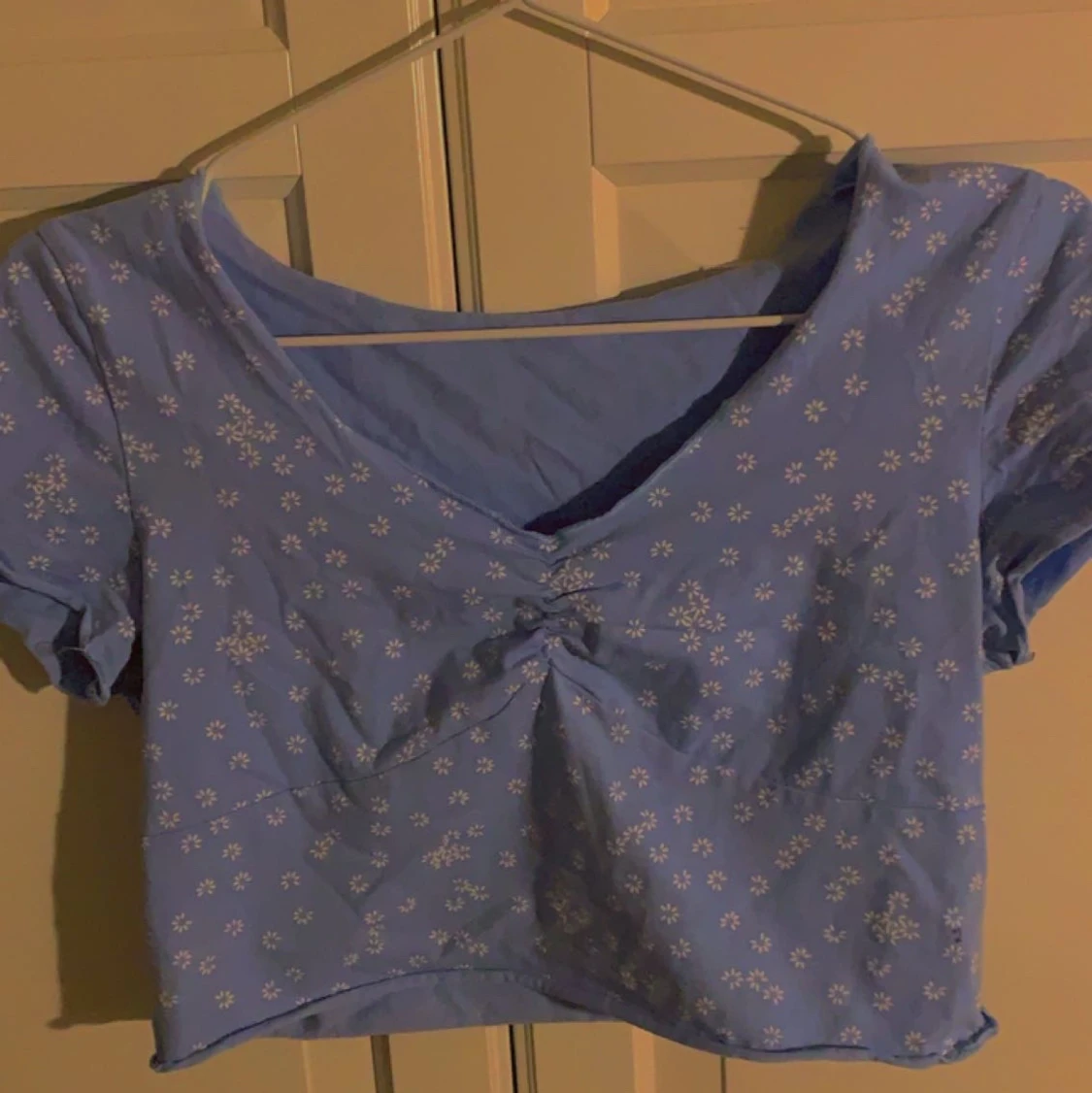 Superfin blommig tröja 