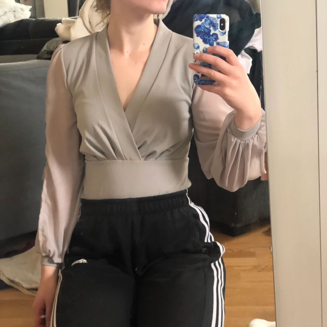 Jättefin topp i fint material 