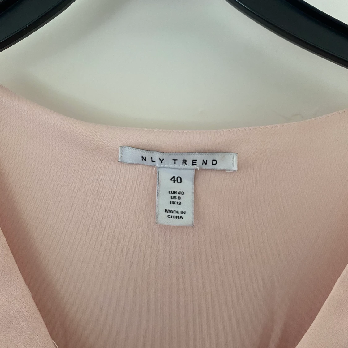 Rosa blus från Nelly - 91