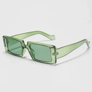 Intressekol - Råka beställa ett par för mycket! Hör av dig om du är intresserad. Bilder lånade från hemsidan