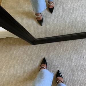 Klackskor - helt nya klackskor, någit lägre klack vilket gör dom sköna att bära💘💘