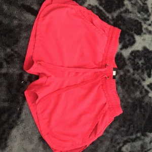 Jag vet ej vad för märke  -  Tunt material rosa 