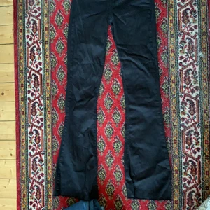 Jeans - Aldrig använda passar de som har S också!