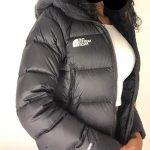 North Face Vinterjacka - Northface jacka i bra skick, perfekt för vintern🤍