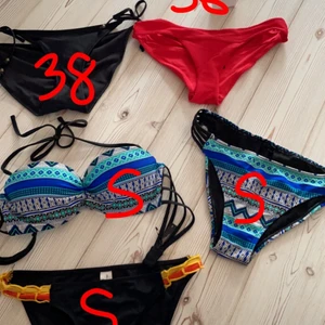 Bikini - Olika typer av bikinidelar storlek står på bilden. 15kr styck eller paketpris vid köp av flera. 
