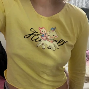 Söt topp  - Gul söt topp jag målat motiv på själv! 💕