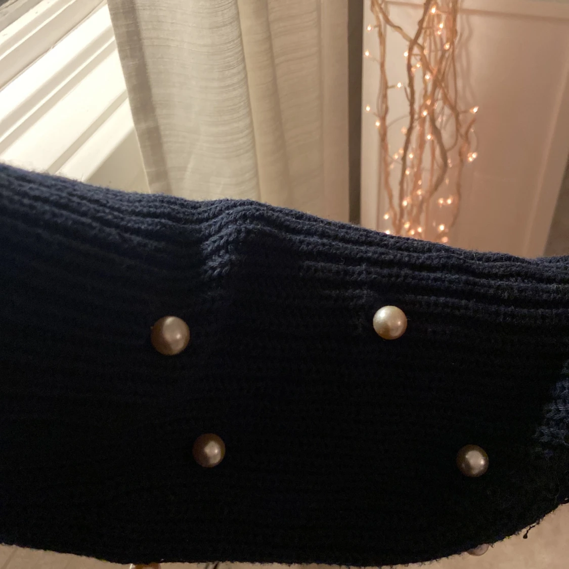 stickad tröja med pärlor - 91