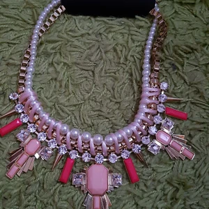 Super fint halsband  - Superfint halsband helt ny. 150kr plus frak. 