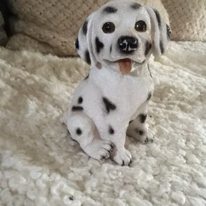 Prydnadshund  - Söt prydnadshund i trä!