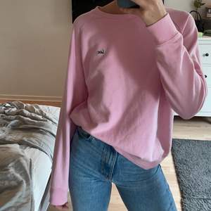 Jätte fin rosa sweatshirt från Lee i storlek M
