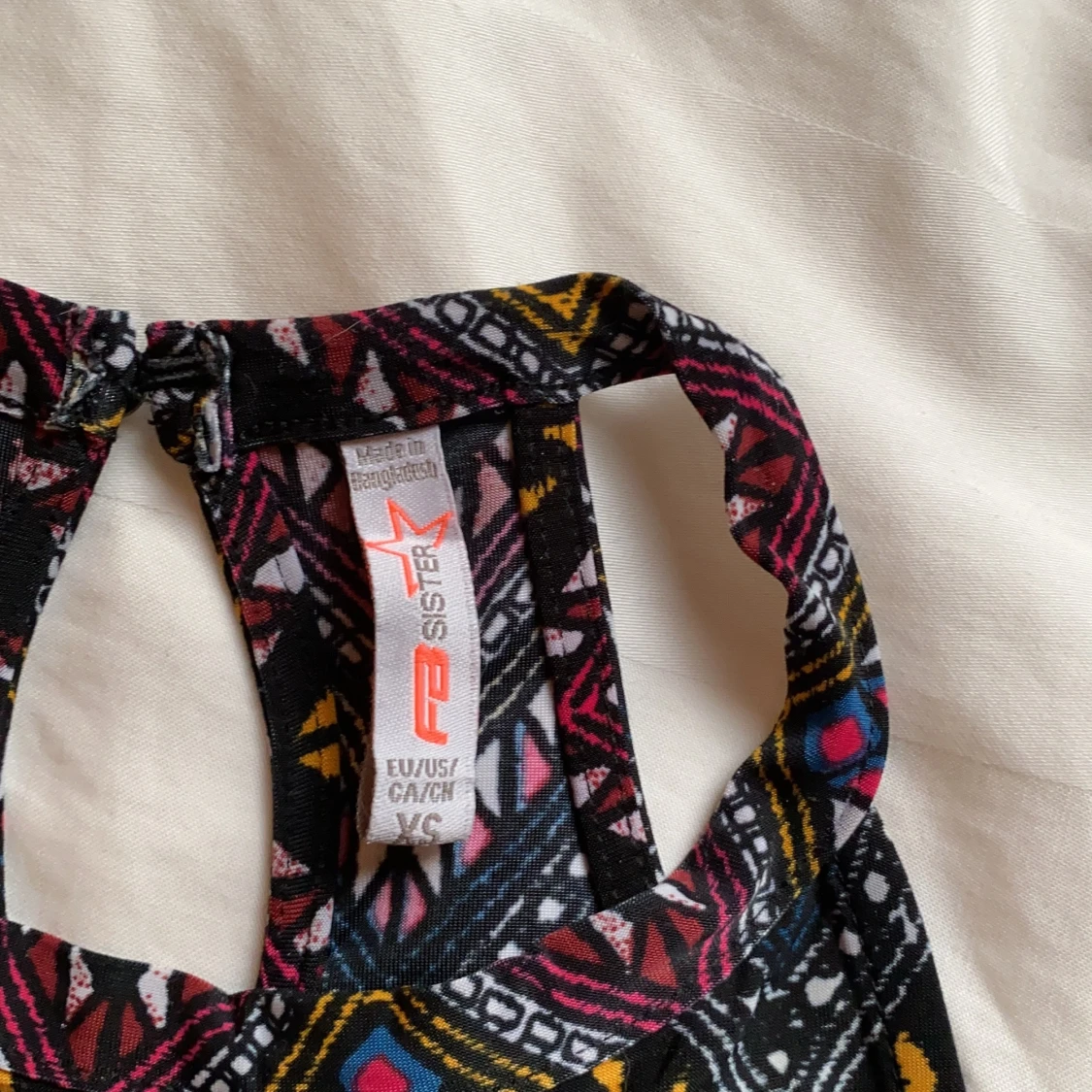 Ett kort linne i storlek XS-S - 91