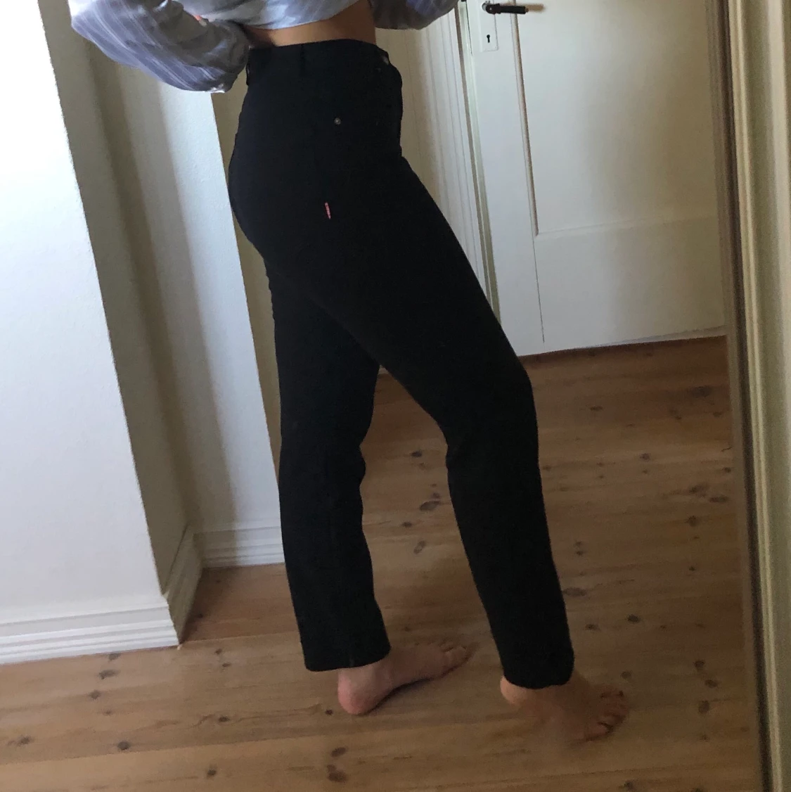 Svarta byxor  - 90
