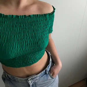 Söt sommar topp - Strl xs/s/m den är stretchig så passar dom flesta storlekar🌸 Köpare står för frakt✨💓