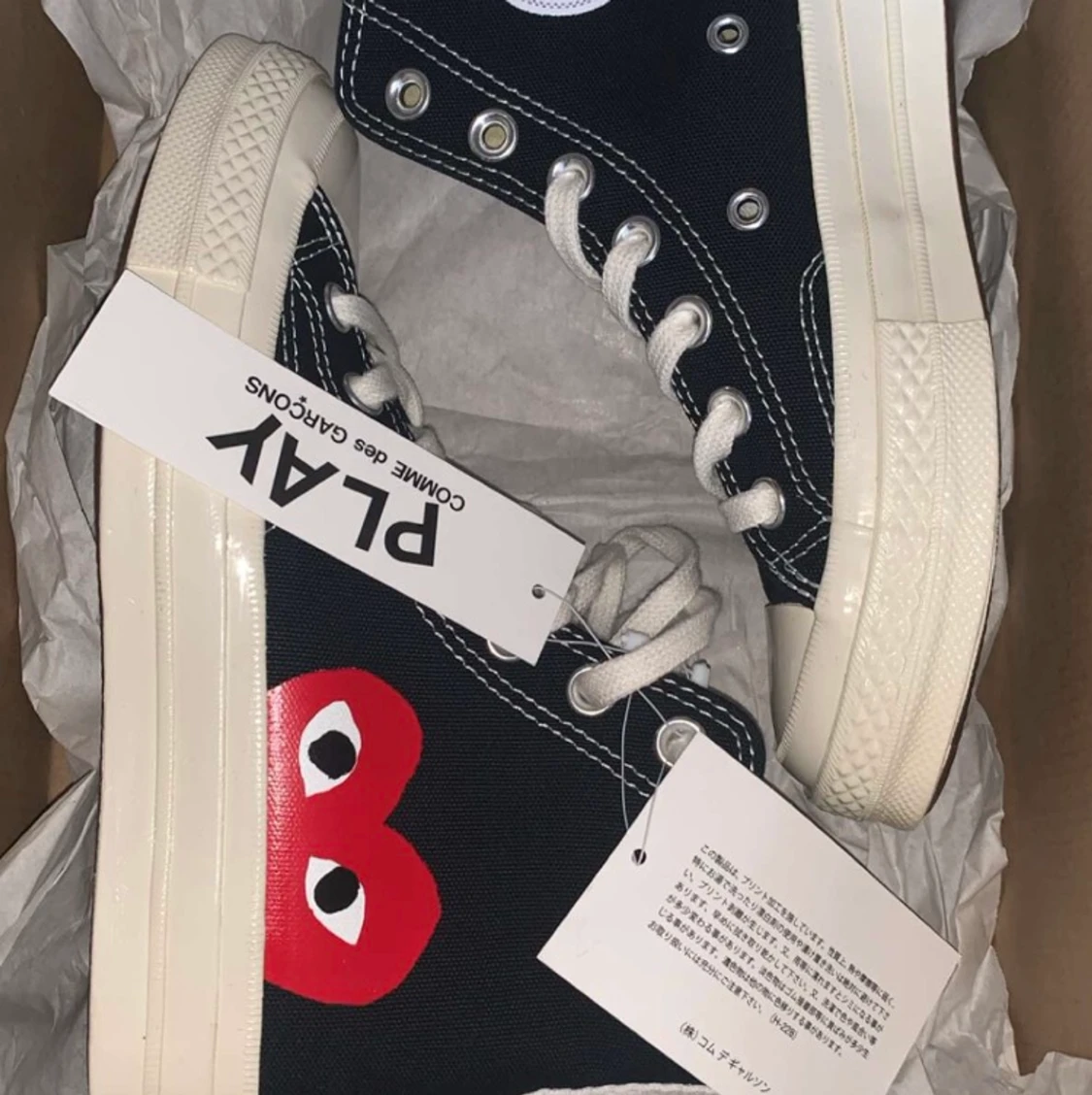 Converse play skor strl 36 passar även mig med 37,5