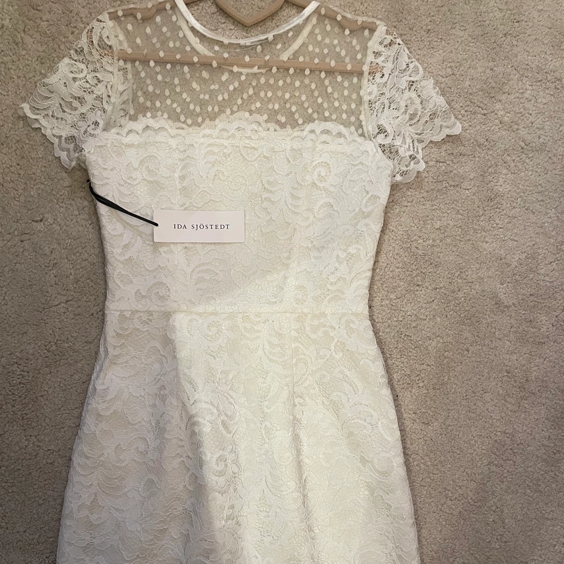 Vit Ida Sjöstedt studentklänning - 90