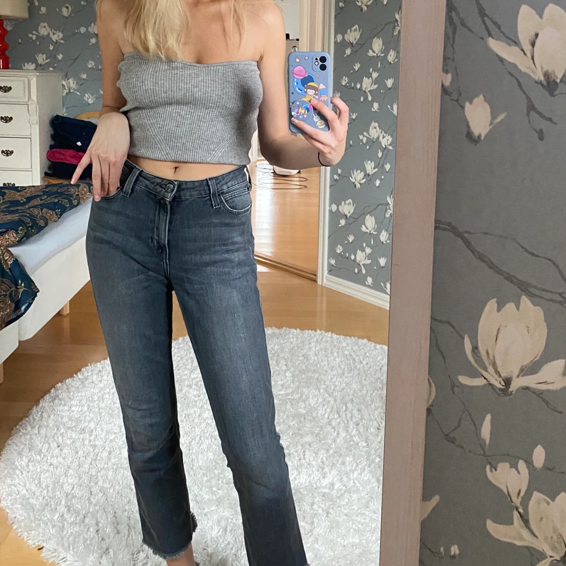 Gråa lee jeans