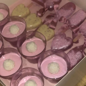 Treats box - Jordjobb pudding cakesicle 