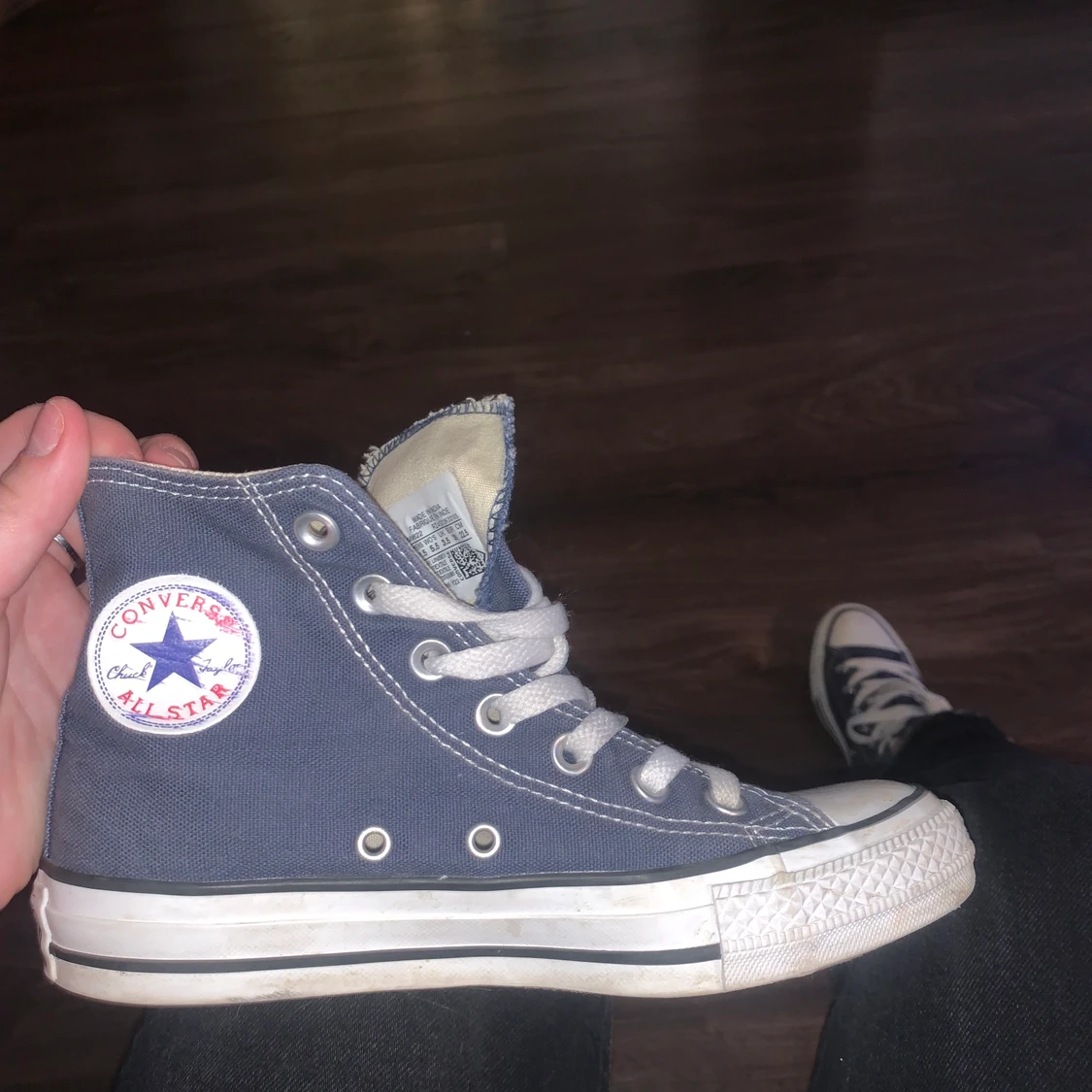 Blåa converse - 90