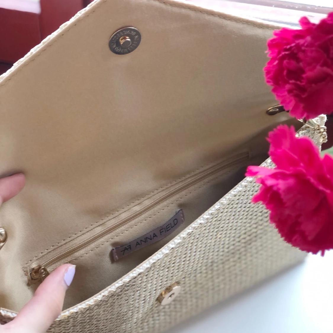 guldig kuvertväska  - 91